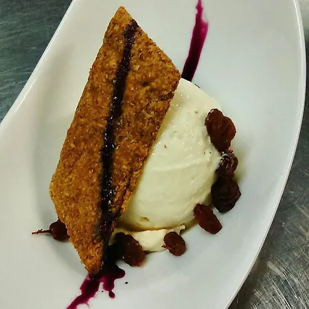 Pou De Beca Allotjaments I مزرعة للإقامة *